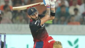 IPL 2023 Virat Kohli: विराट कोहली कितनी बार बना चुके हैं आईपीएल के एक सीजन में 500 से ज्यादा रन? देखिये पूरी लिस्ट